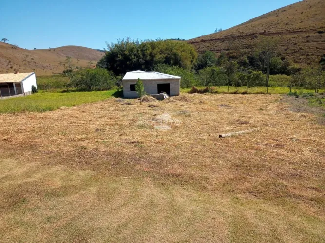 Terreno à venda, 913 m² por R$ 190.000,00 - Belmiro Braga - Belmiro Braga/MG