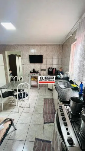 São 4 casas no mesmo terreno à venda, 205 m² por R$ 500.000 - São João Clímaco - São Paulo
