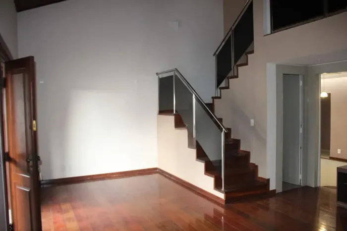 Casa à Venda - Tirol, 5 Quartos, 557 m2