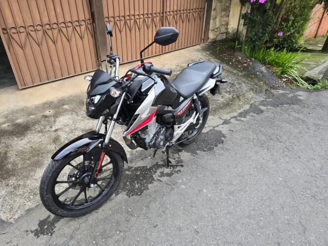 Cg titan 160 2025 apenas 2360km rodados nova