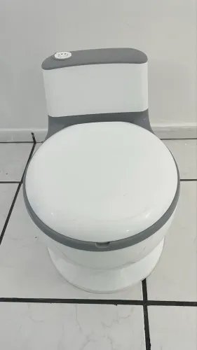 Troninho infantil