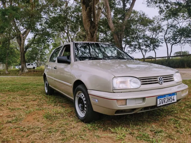 Volkswagen Golf GL 1.8/ 2.0i 4P 1996