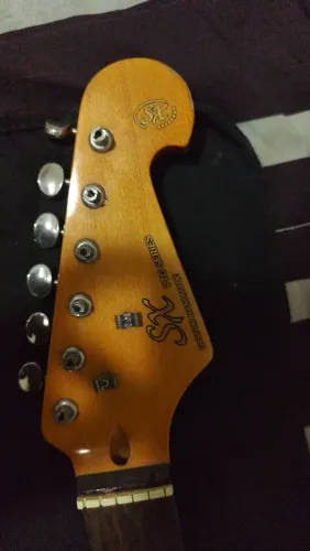 Guitarra SX