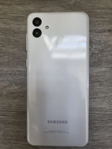 Sansung A4 64gb