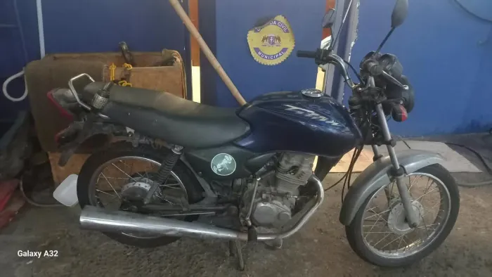 Vendo cg titan 125 ks , 6.500 feito motor recentemente