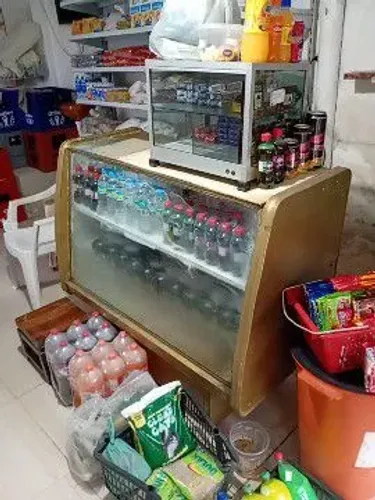 Vendo um freezer expositor 220v