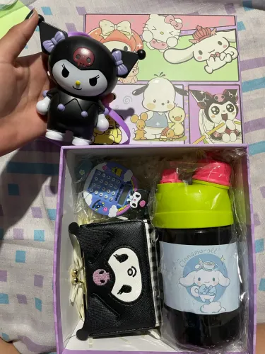 Caixa supresa para dia dos namorados Hello kitty