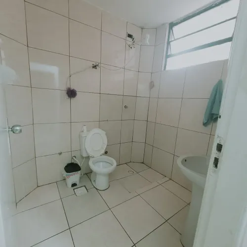 Aluga se apt no centro