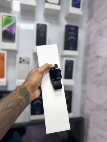 APPLE SERIE 8 45MM<br>R$ 1.299,00