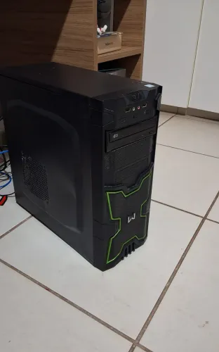 Computador i7 6700k, 8gb RAM, placa vídeo 170z pro ASUSROCK, 1TB de HD