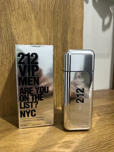 Perfume 212 Vip - 100ML