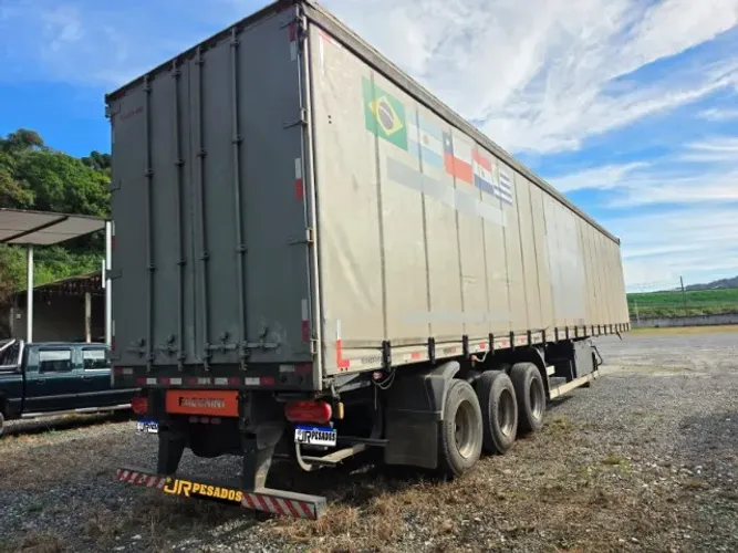 carreta bau sider ano 2022 facchini 15m com 12 pneus