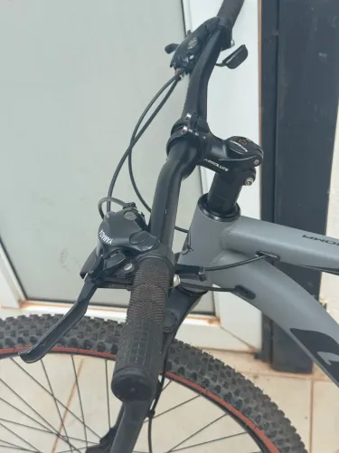 Vendo Bicicleta GTI Aro 29