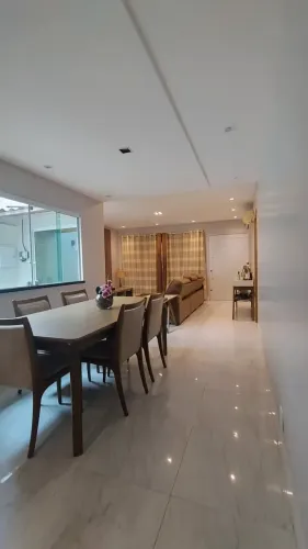 Casa Reformada no Condomínio Villa Verde I