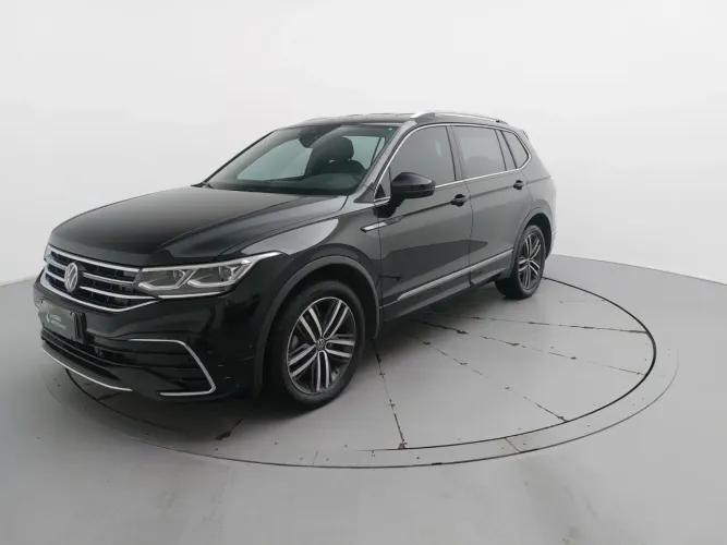 Volkswagen Tiguan Allspac R-line 300 TSI 2.0 2024