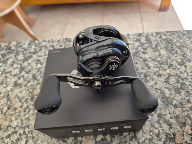 Carretilha daiwa tatula 300 xsl