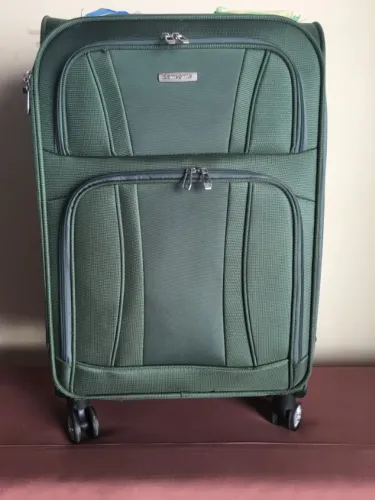 Mala de viagem marca Samsonite, verde musgo