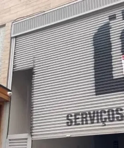 Galpão na Rua Anthêmios de Tralles, 37 400 m²