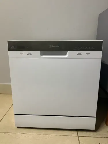 Lava Louça 8 serviços_Eletrolux