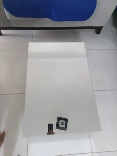 Mesa de centro para sala em vidro