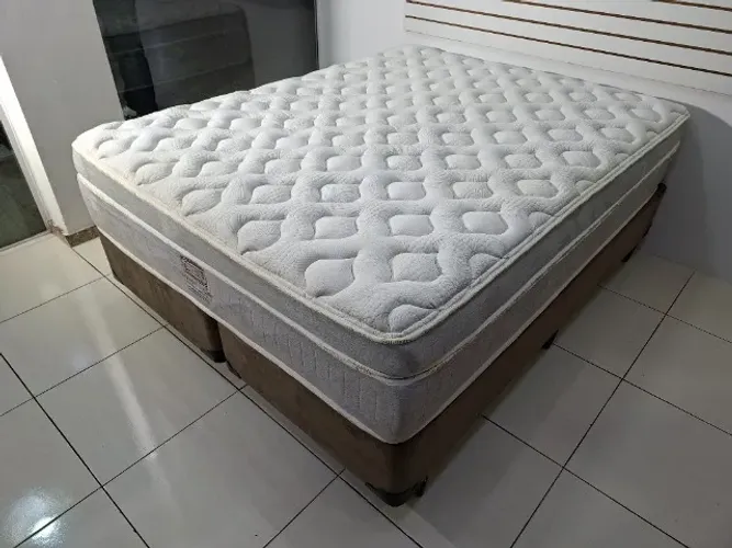 Cama Queen Size, Simmons - ENTREGA GRÁTIS