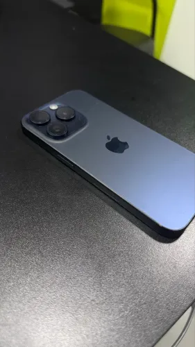 iPhone 15 Pro 1TB Blue Titanium ? | Bateria 89%
