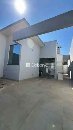 Casa em Loteamento Novo Primavera com 60 m² , 3 quarto(s) , 1 vaga(s).