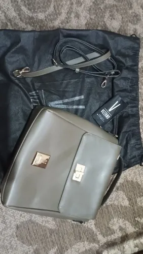 Bolsa Vizzano verde militar 