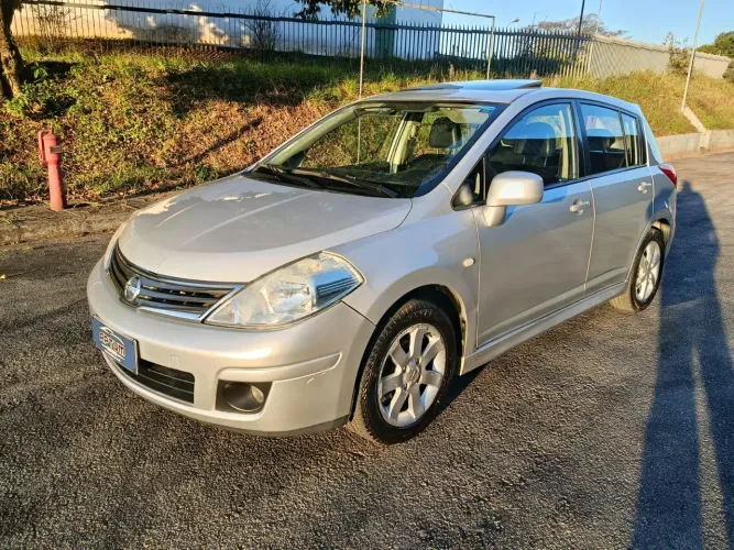 Nissan Tiida Sedan 1.8 16V Flex Fuel 4P 2013