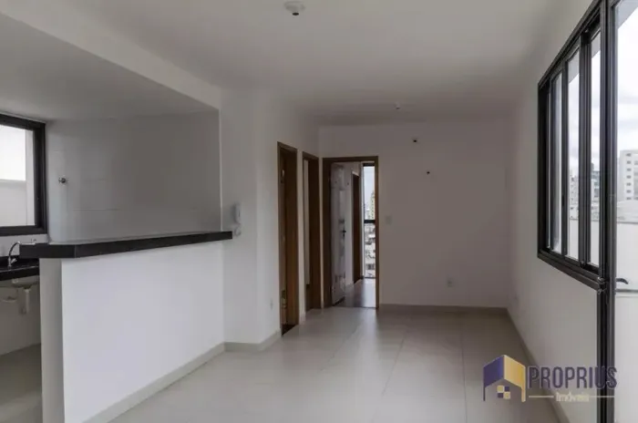 Apartamento à venda no Alto Barroca, BH Apartamento aconchegante com 2 quartos, sendo 1 su