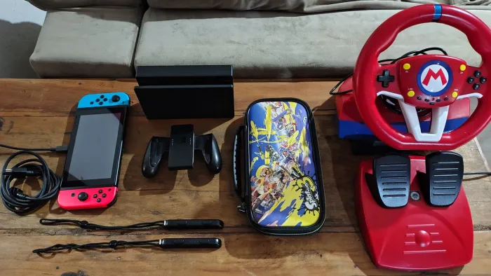 Nintendo Switch 1 + Volante Mario Kart + Pedal + Case 