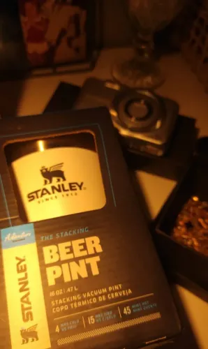 Copo Beer Stanley - Novo, Original e Embalado na caixa original.