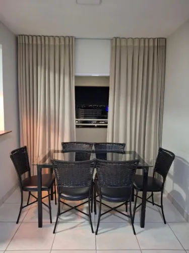 Locação Apartamento 3 quartos semi mobiliado Cond. Vero