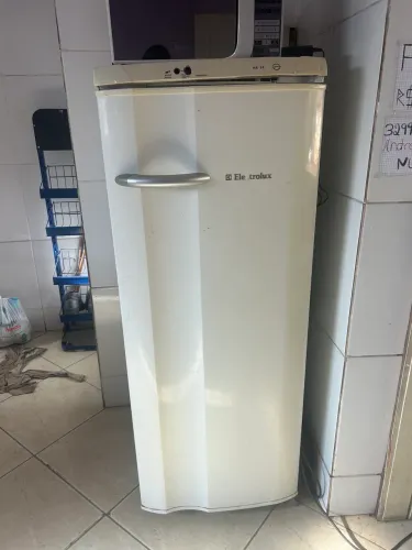 Freezer eletrolux