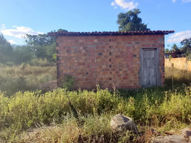 VENDE- SE TERRENO NO PAPAGAIO. Cel *
