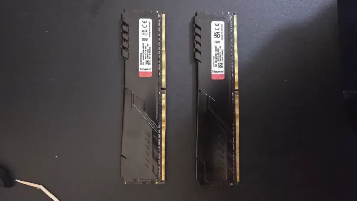 MEMÓRIA RAM DDR4 2X8Gb (16Gb) HyperX