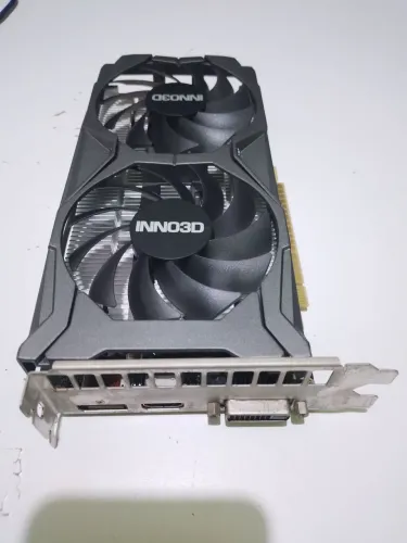 GTX 1650, 4GB GDDR6.