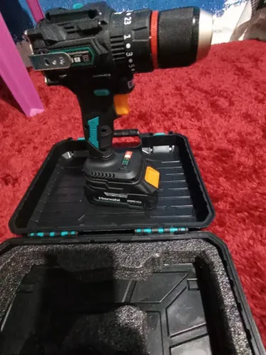 Vendo parafusadeira e Esmerilhadeira novos