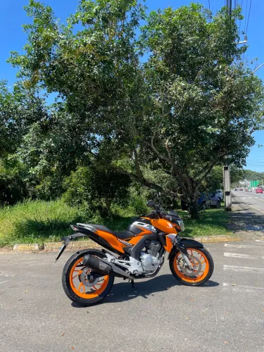 Twister Laranja Oportunidade! 2 Dono!