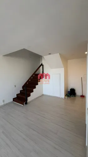 Cobertura Duplex para uso comercial na Av. Olegário Maciel