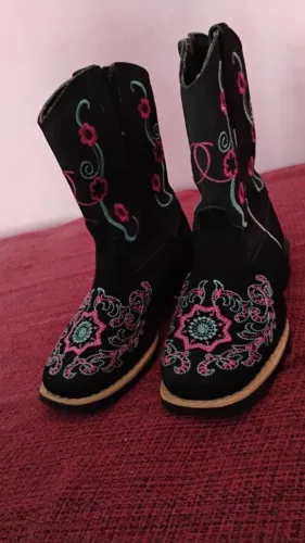 Saltinho e bota