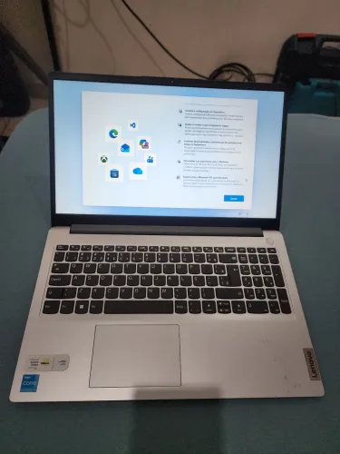 Notebook i3 12° 8gb memoria ram 256gb ssd m2