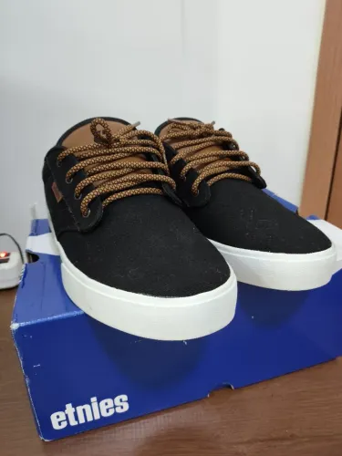 Tênis skate etnies original 43