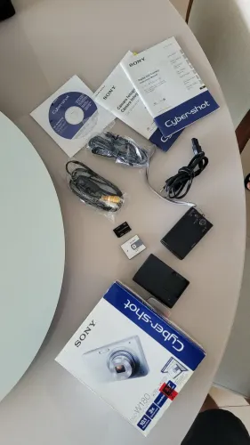 Camera Sony w180