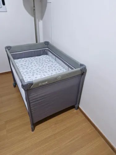 Vendo Berço Portátil Burigotto + Colchão