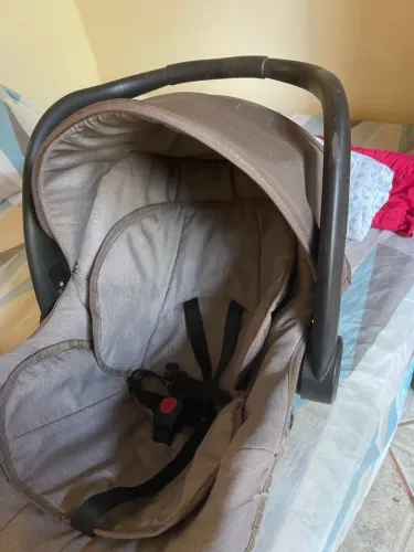 Bebê conforto  Galzerano