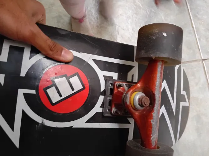 Skate