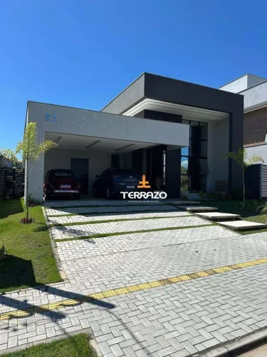 Casa com 3 dormitórios à venda, 215 m² por R$ 1.680.000,00 - Alphaville - Volta Redonda/RJ