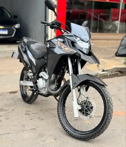 XRE a venda 2023