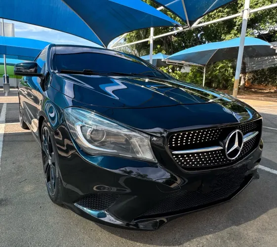 Mercedes-Benz CLA-200 Vision 1.6 TB 16V Flex Aut. 2015